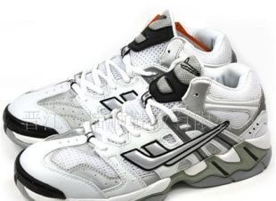 潮流与性价比并存——批发0排球鞋、回力运动鞋及新潮款式鞋类配件转让