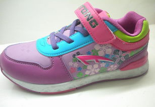 厂家直销 春季新款运动跑鞋 大发同款热销中